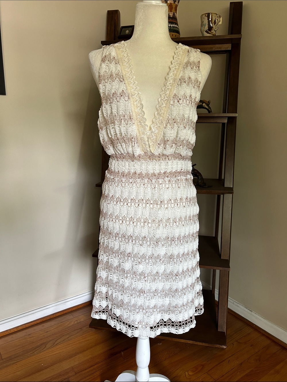 VENUS Cream and Beige Crochet V-Neck Dress